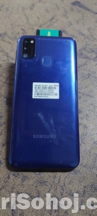 Samsung M21